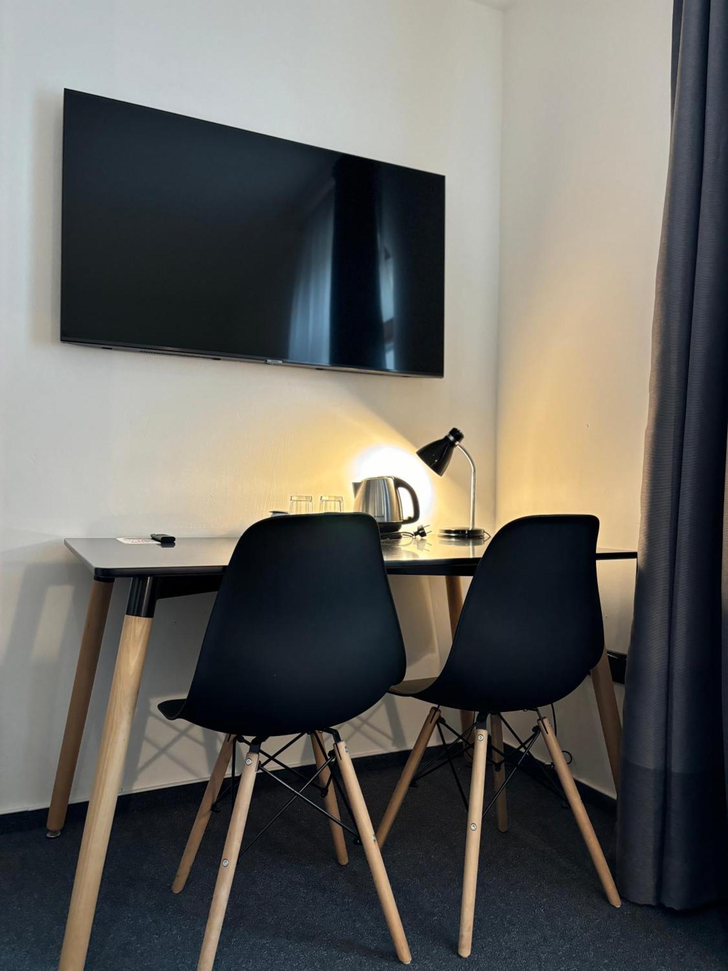 Rozmaryn Rooms & Apartments Rakovník エクステリア 写真