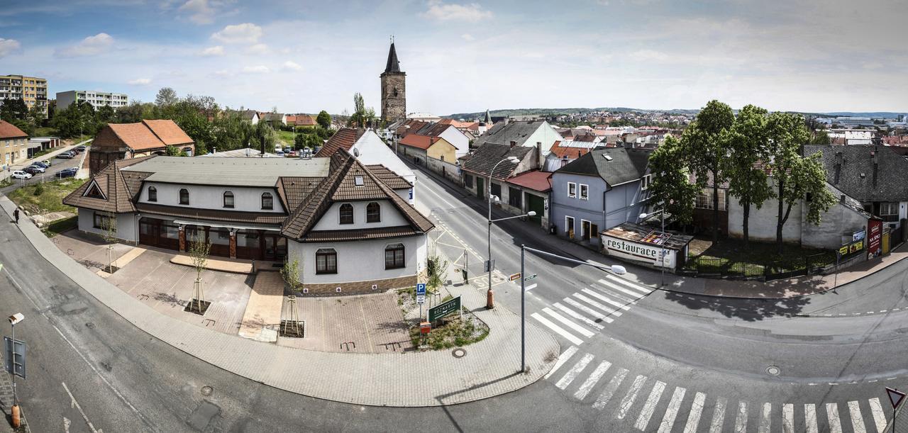 Rozmaryn Rooms & Apartments Rakovník エクステリア 写真