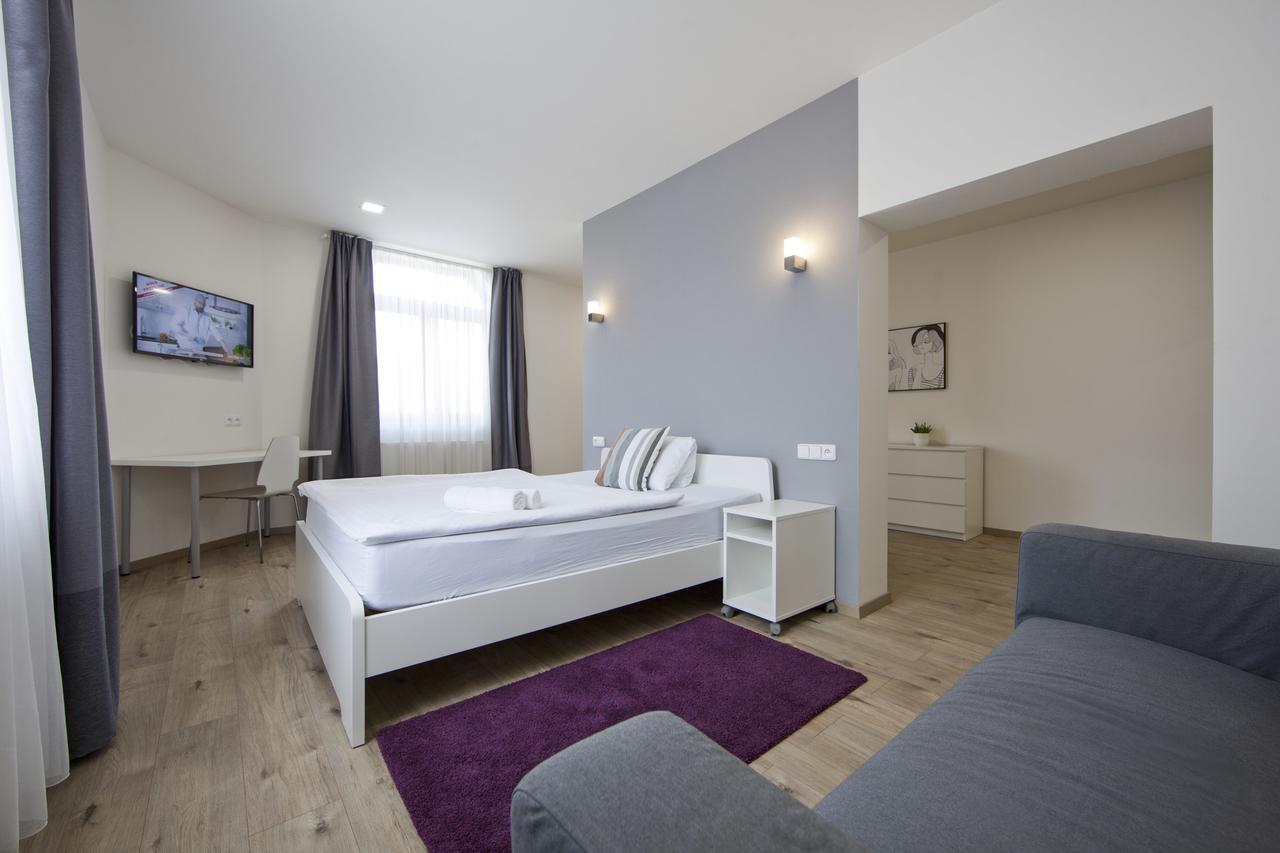 Rozmaryn Rooms & Apartments Rakovník エクステリア 写真