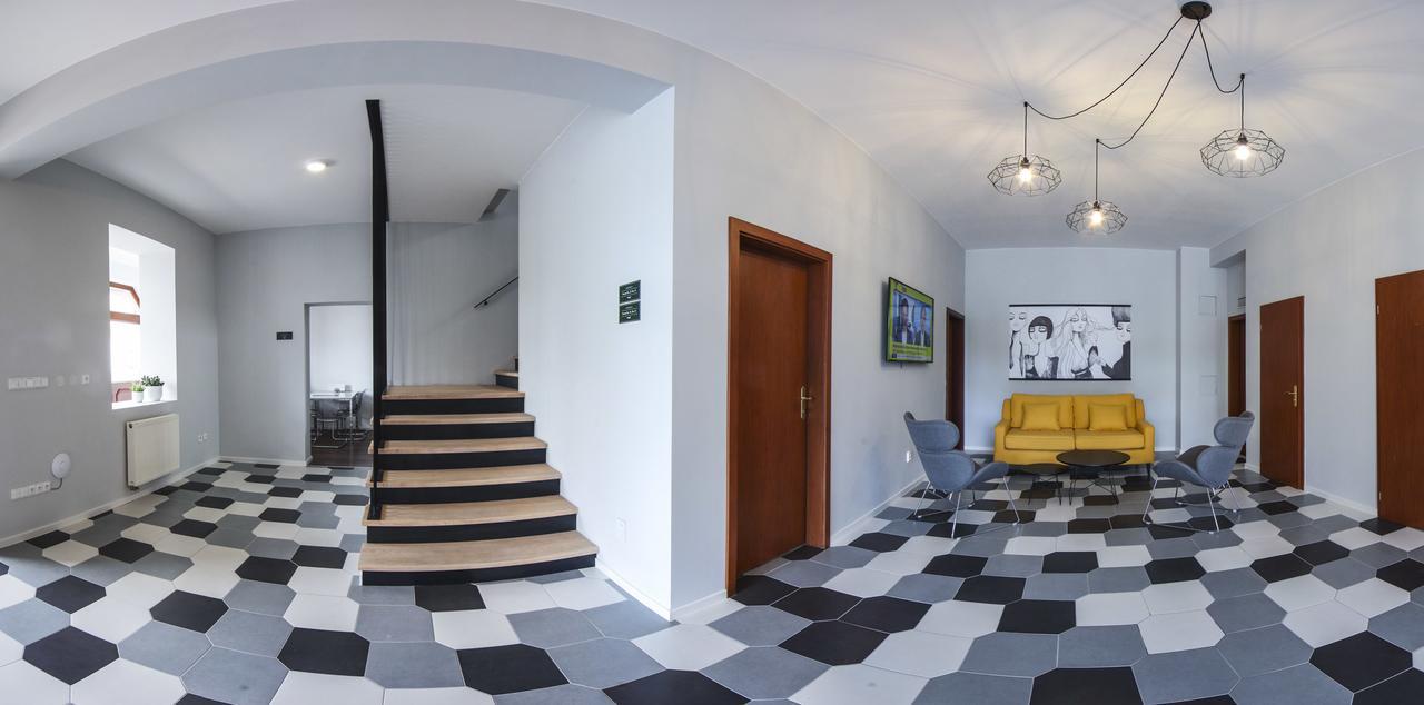 Rozmaryn Rooms & Apartments Rakovník エクステリア 写真